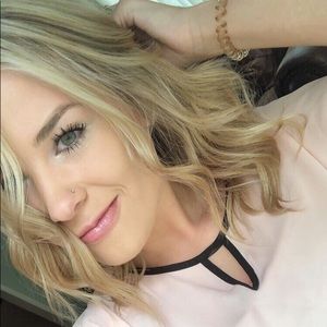 Meet your Posher, Kayla